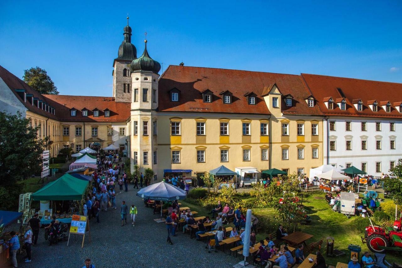 Kloster Plankstetten Gaste- Und Tagungshaus Berching Bagian luar foto